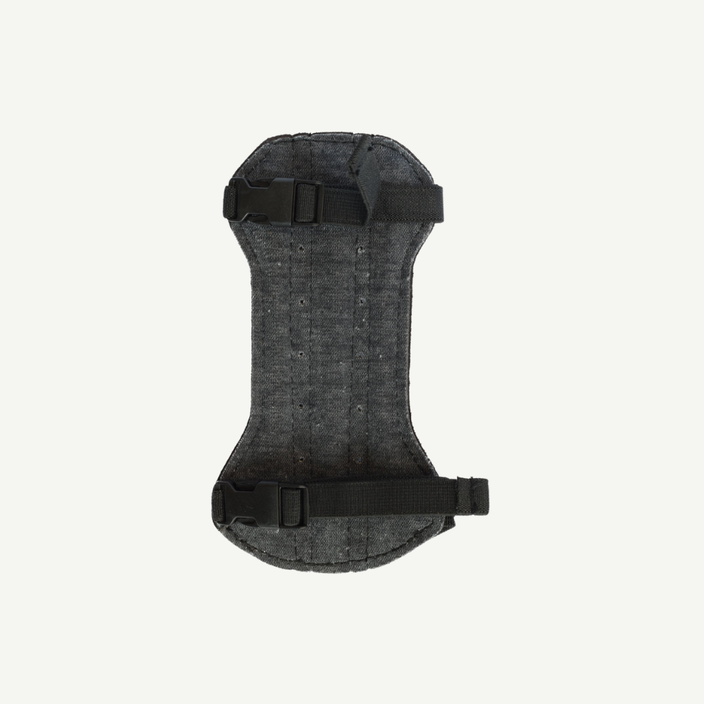 70077 Armguard Fashion