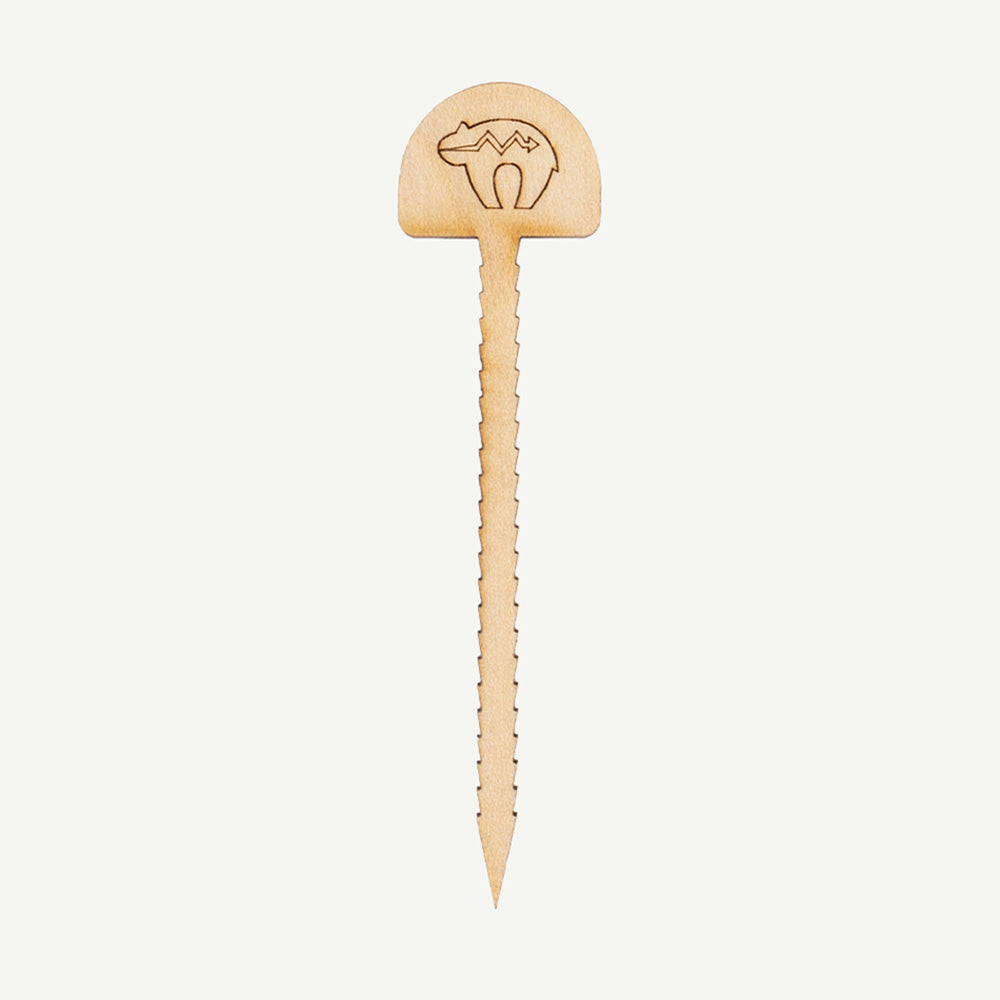 100097 Wooden Target pin