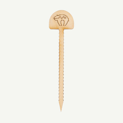 100097 Wooden Target pin